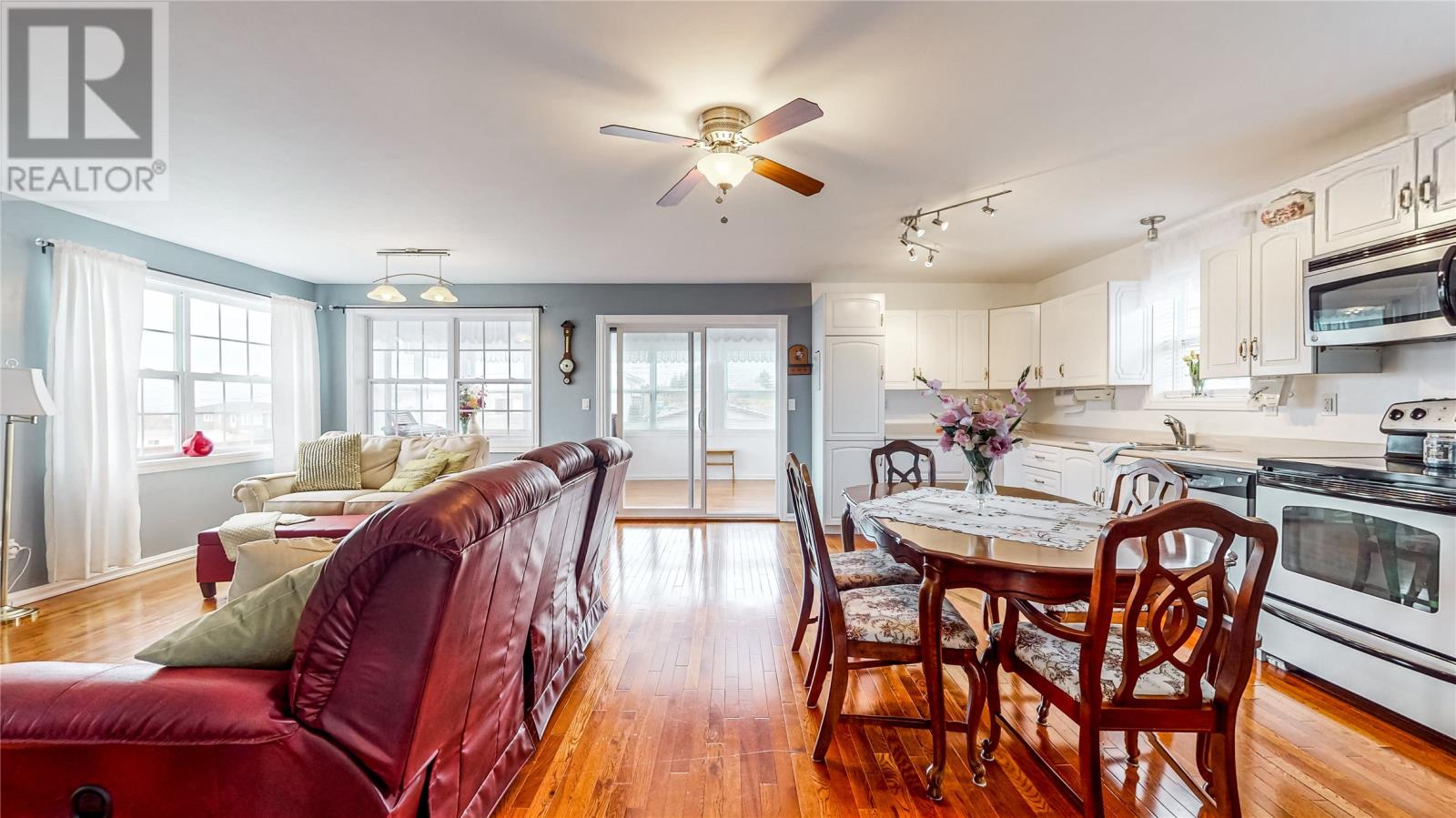 335 Main Road - 9