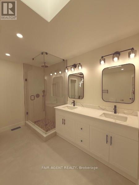 18 TOBIN COURT - 14