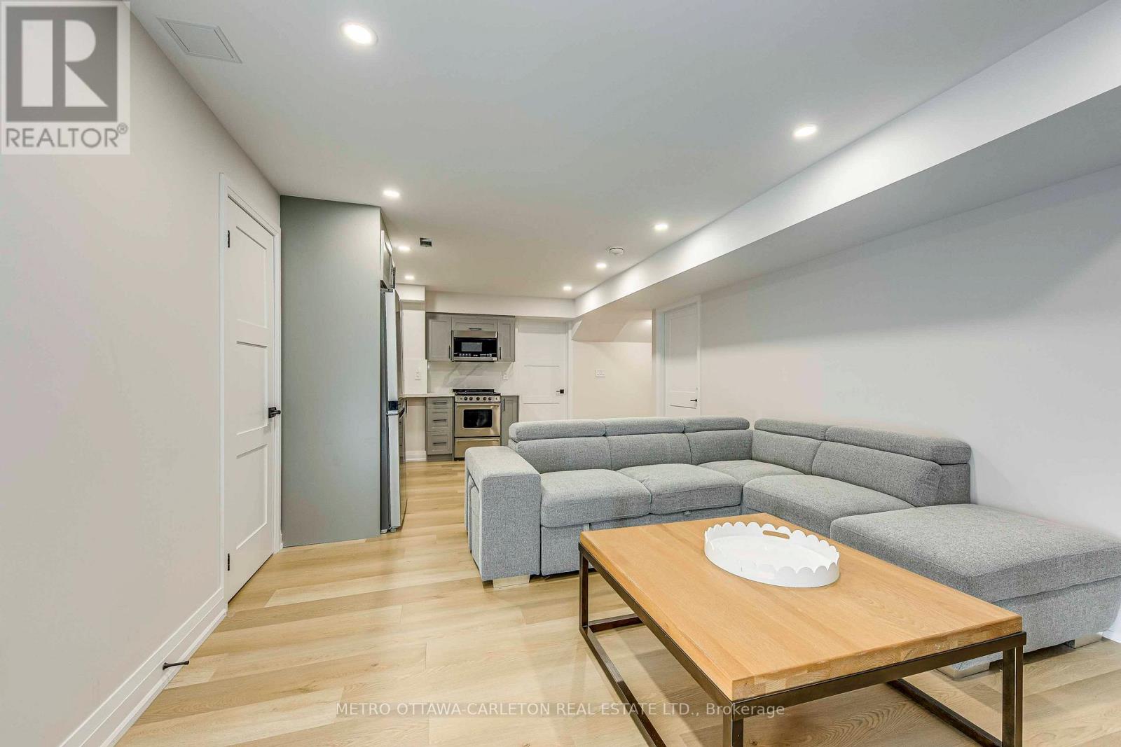 13 FRANMAR ROAD - 33