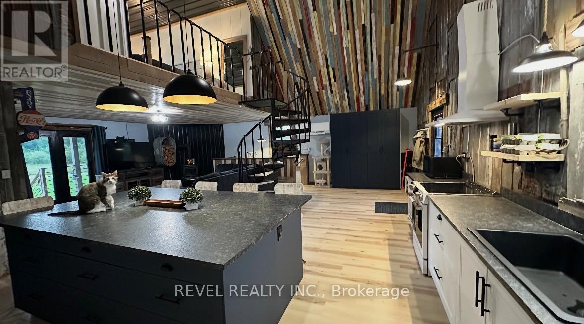 680 PELTOLA ROAD - 11