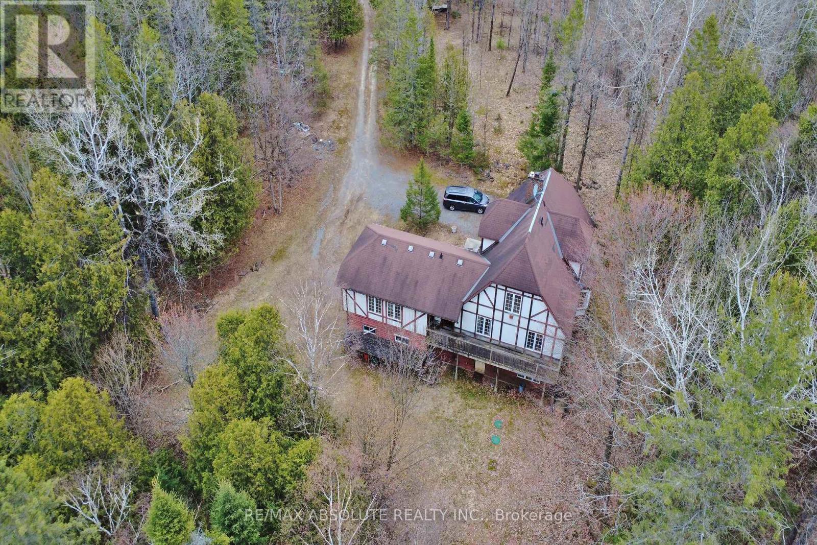 3569 TORWOOD DRIVE - 27