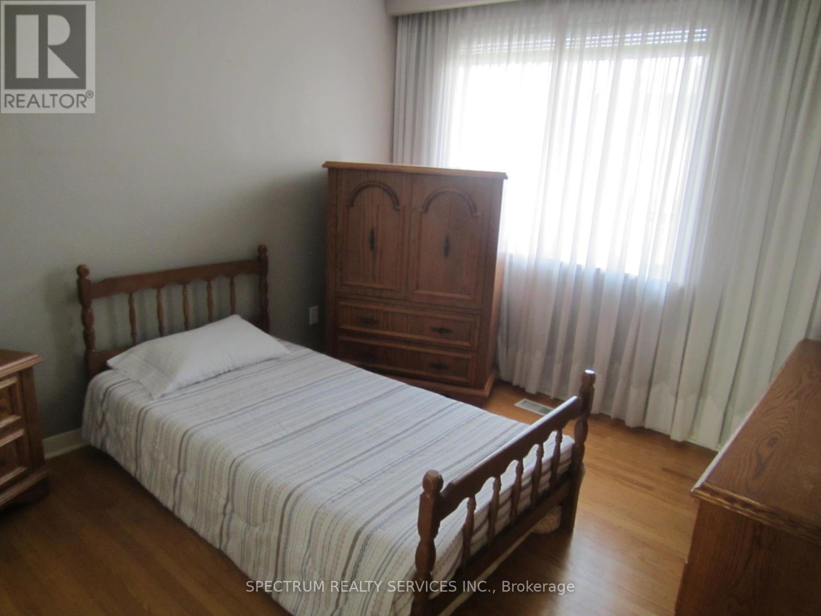 409 PATRICIA AVENUE - 17