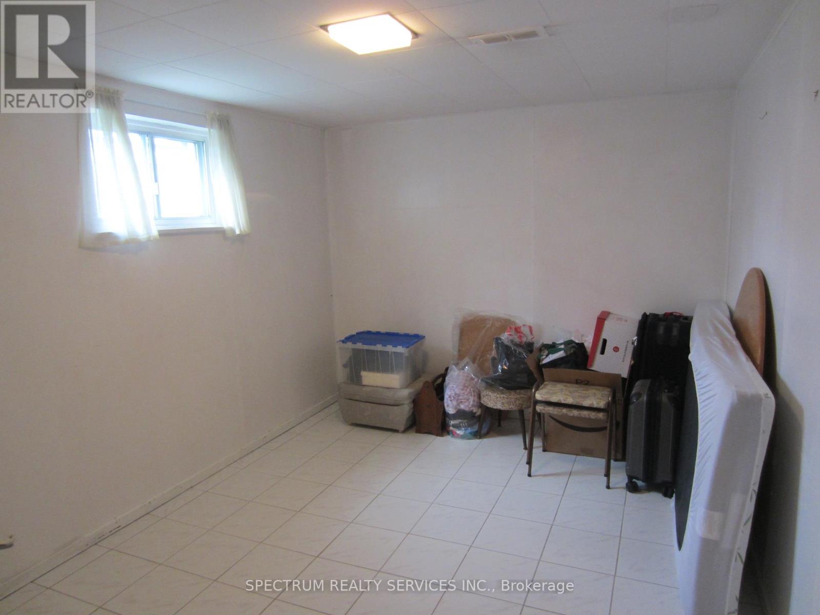 409 PATRICIA AVENUE - 40