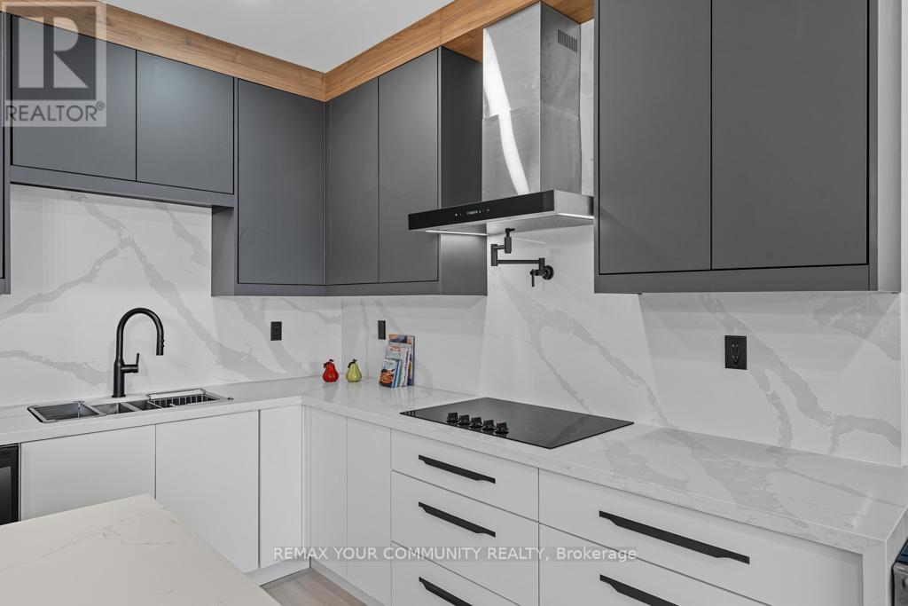 22 LONGTHORPE COURT - 40