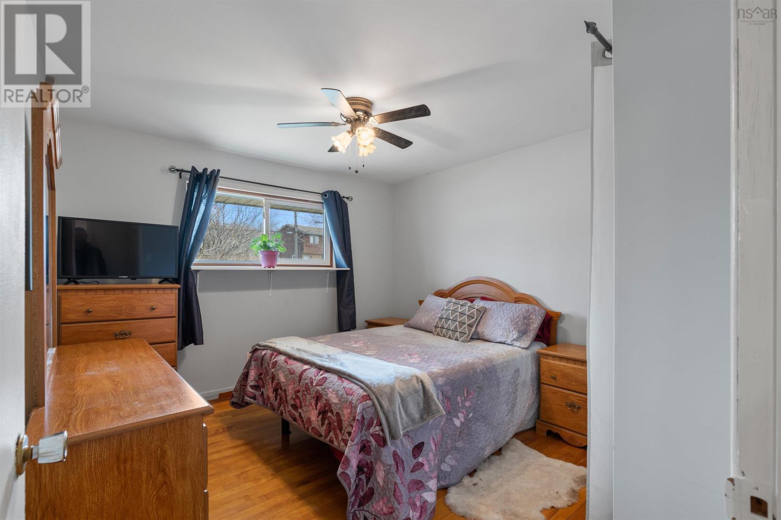 Property 28 of 33 of 355 Spring Avenue