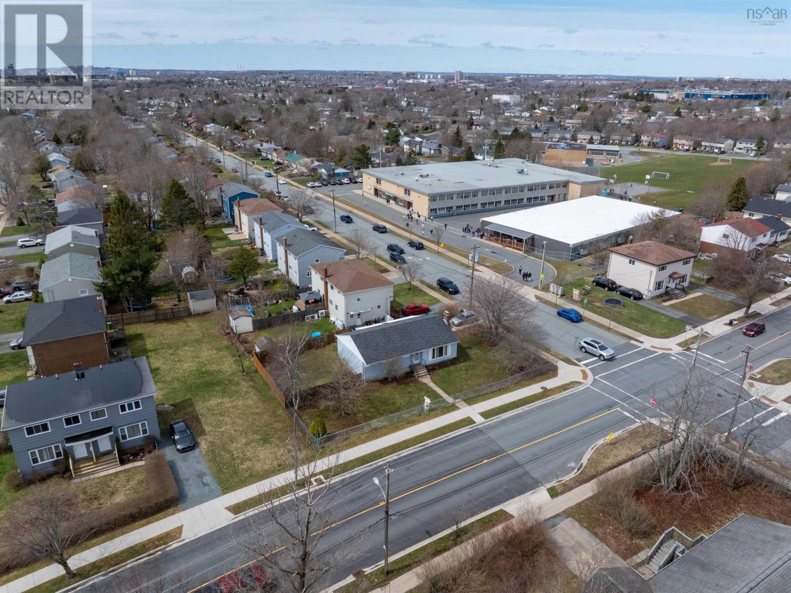 Property 4 of 33 of 355 Spring Avenue