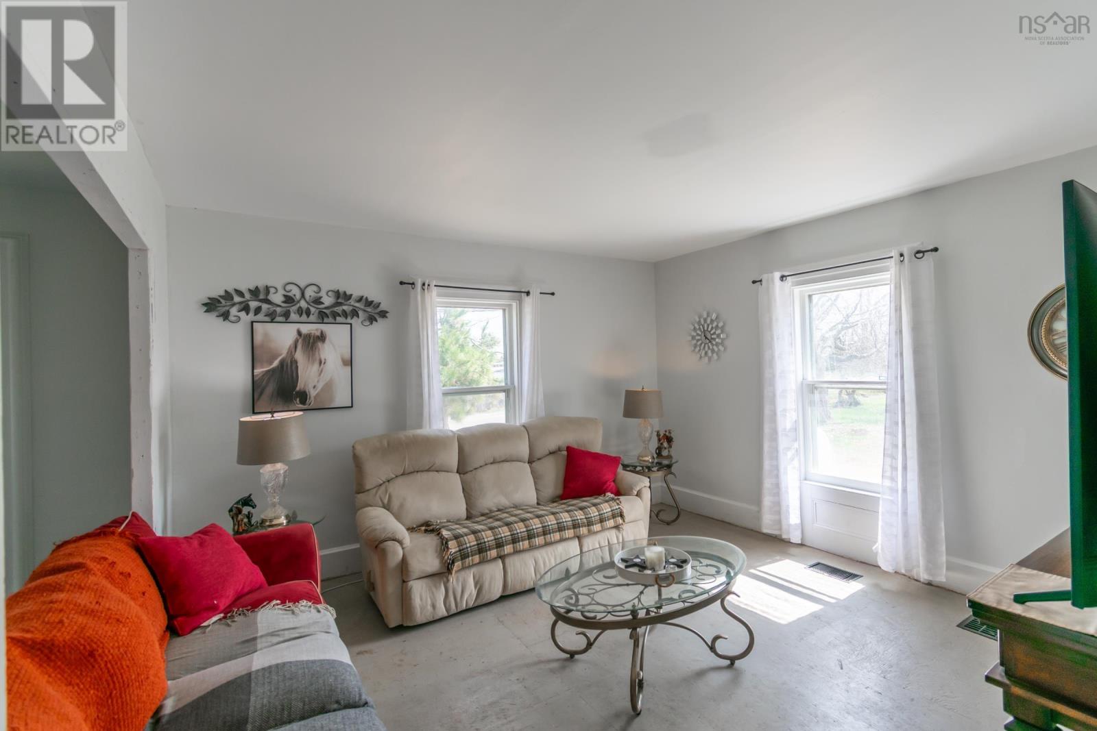 Property 21 of 30 of 245 Stronach Mountain Road