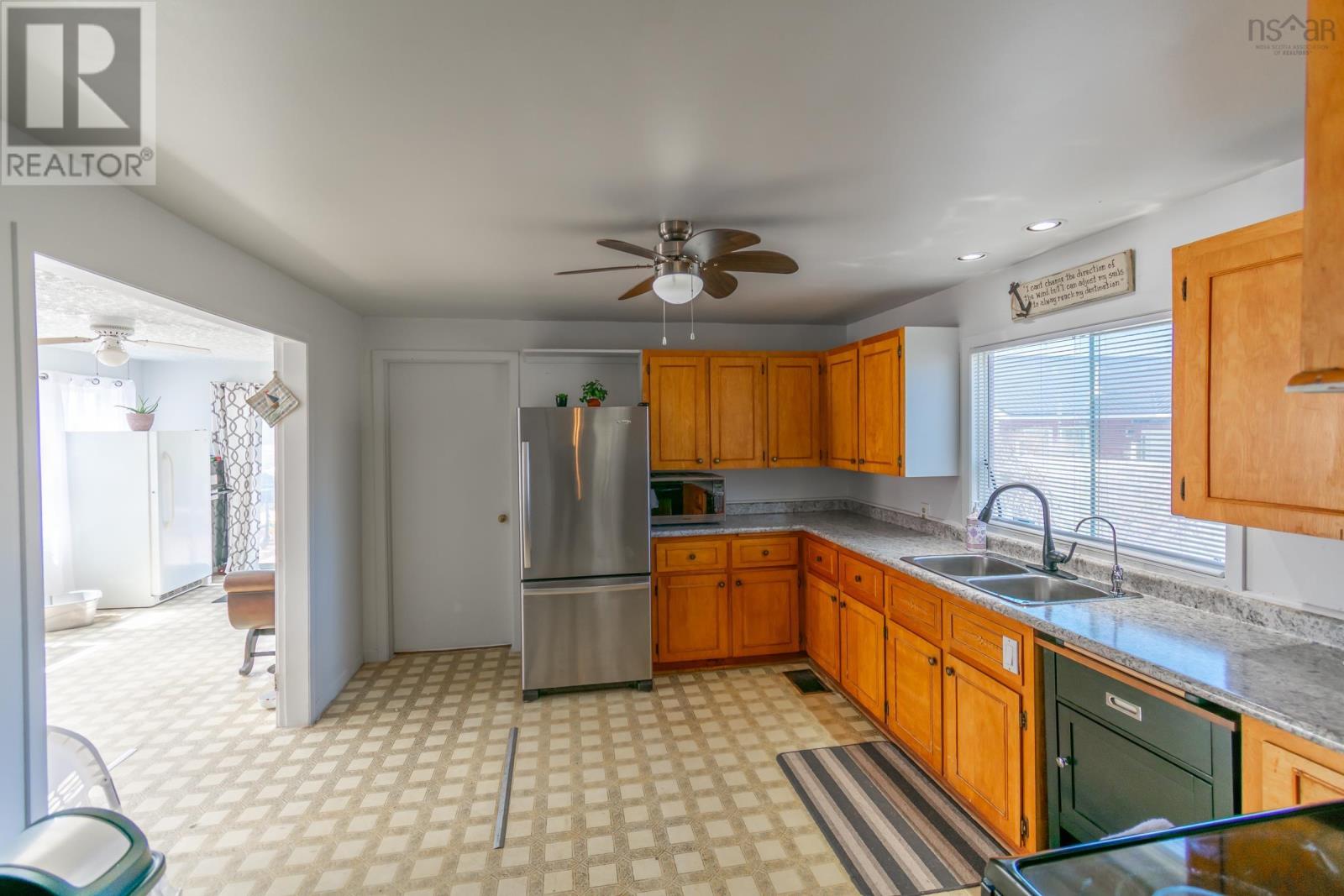 Property 9 of 30 of 245 Stronach Mountain Road