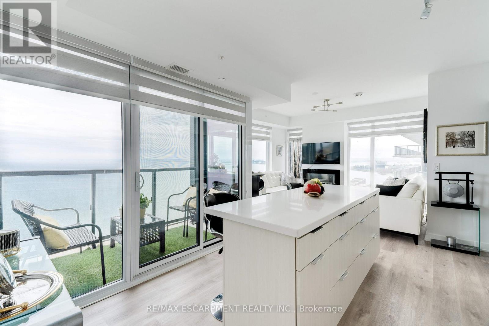 #1707 370 MARTHA STREET - 10