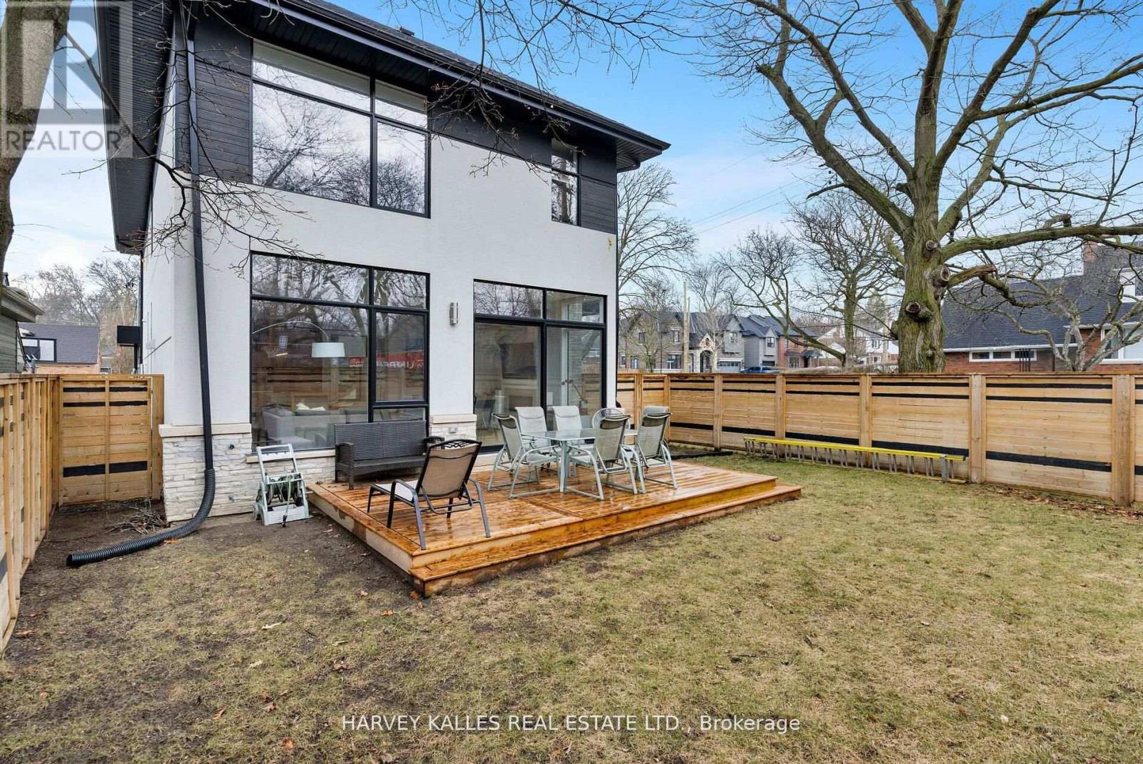 43 BALLACAINE DRIVE - 22