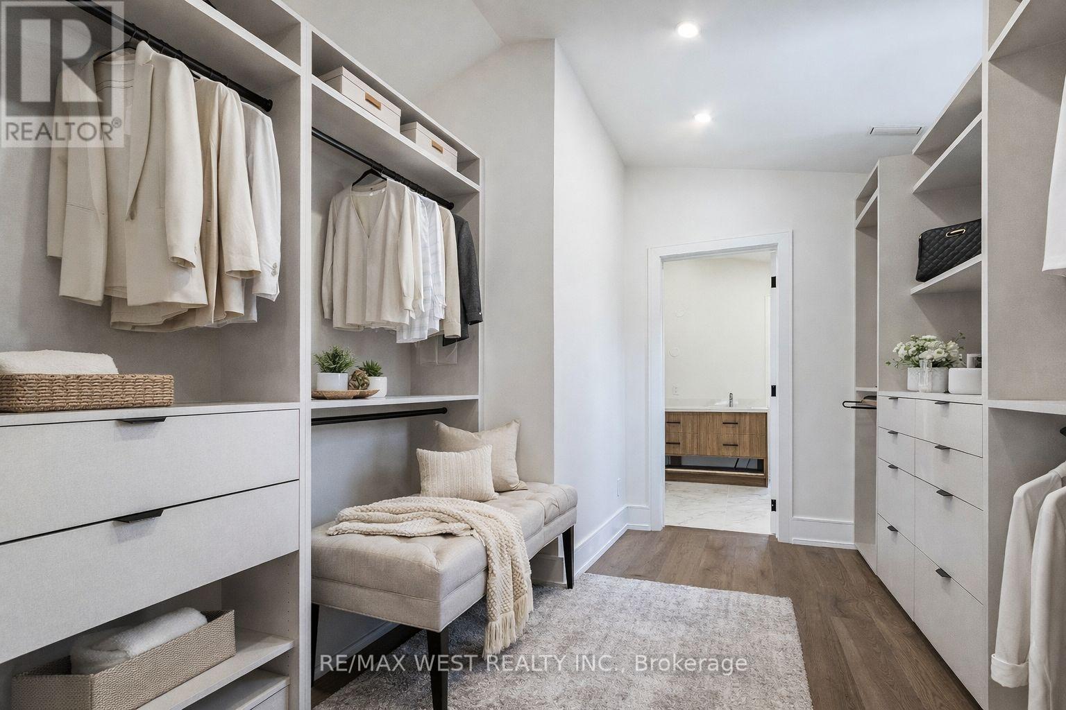 29 BLAKETON ROAD - 15