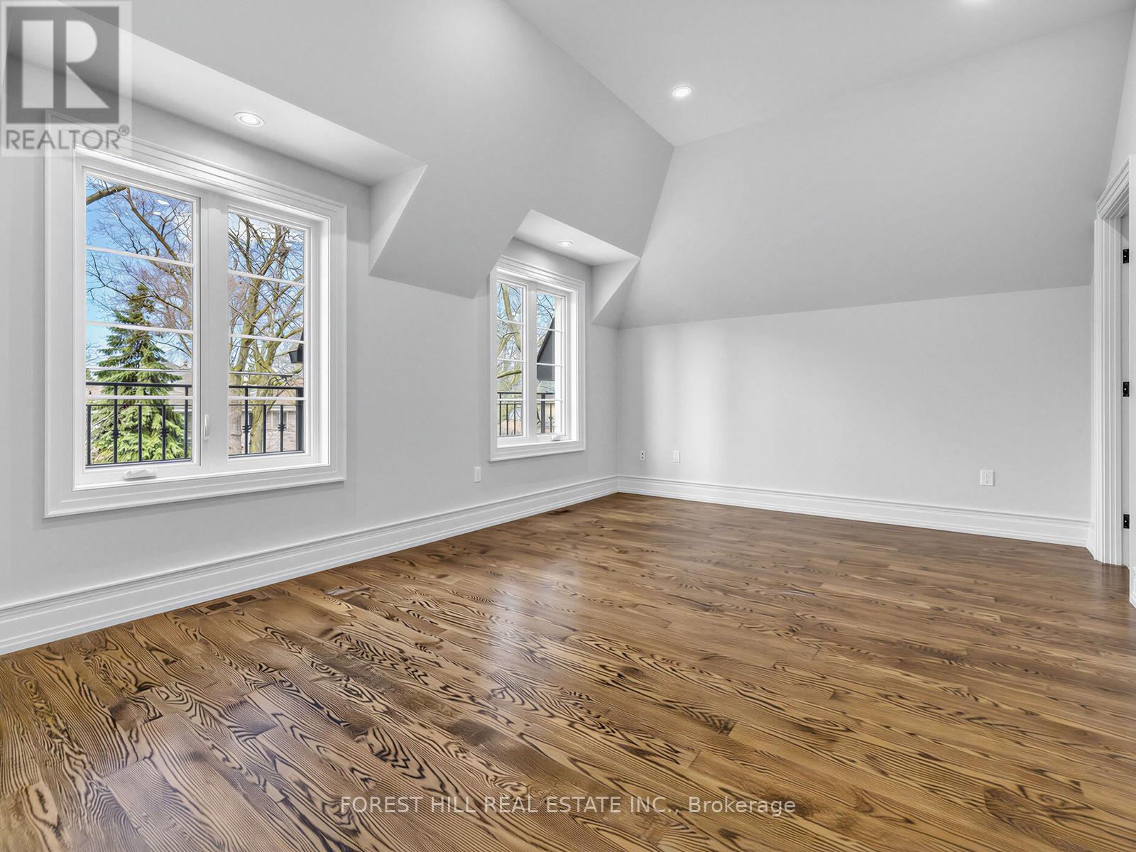 299 SPRING GARDEN AVENUE - 26