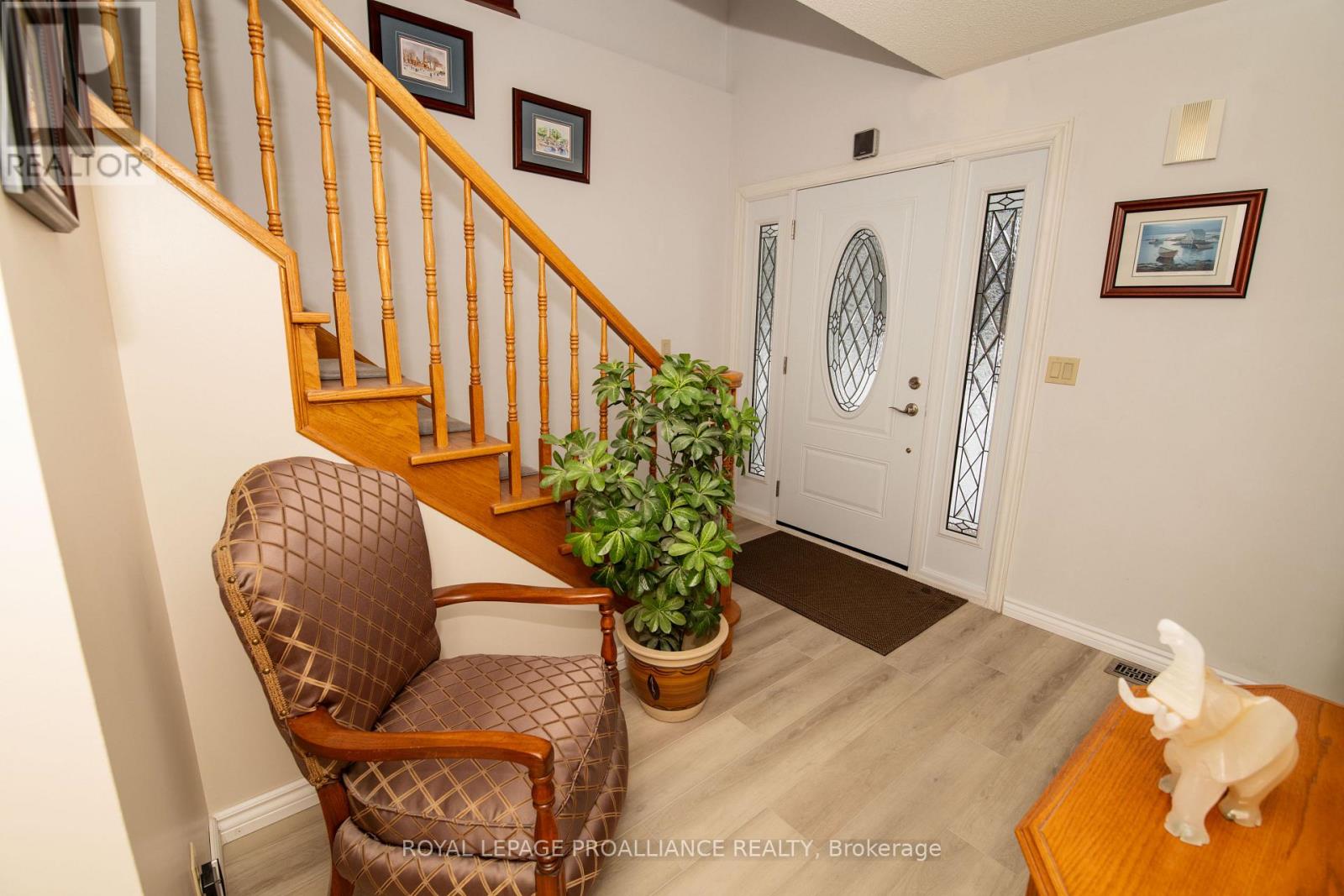 61 SILLS ROAD - 6