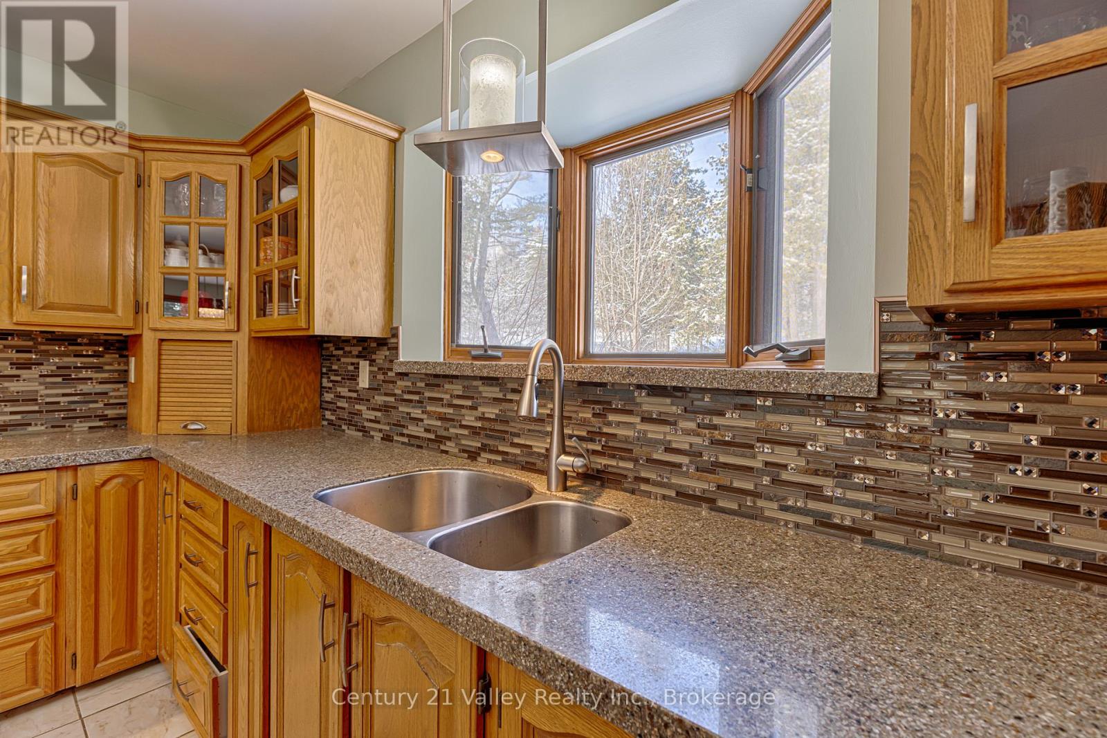 3537 CALABOGIE ROAD - 32
