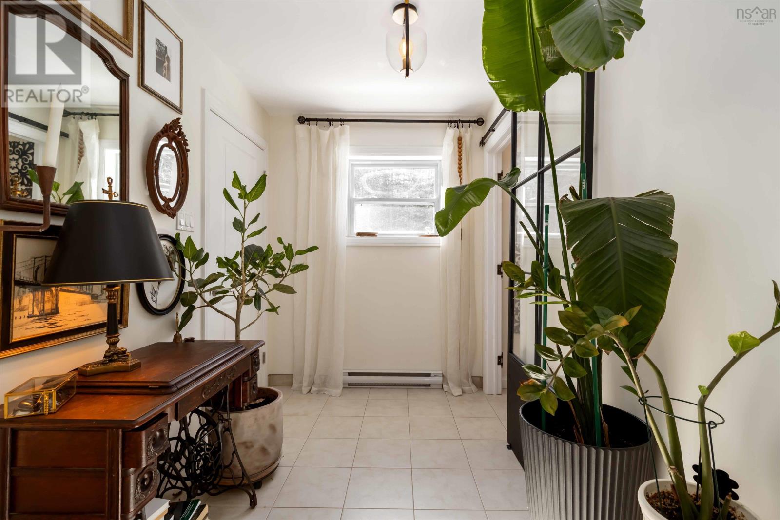 Property 30 of 44 of 4 440 Upper Blandford Road