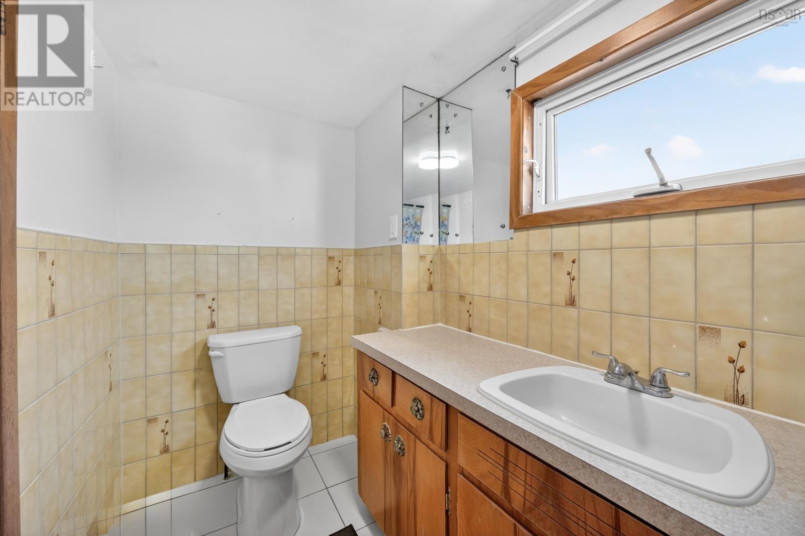 Property 20 of 48 of 123 Maloney Street