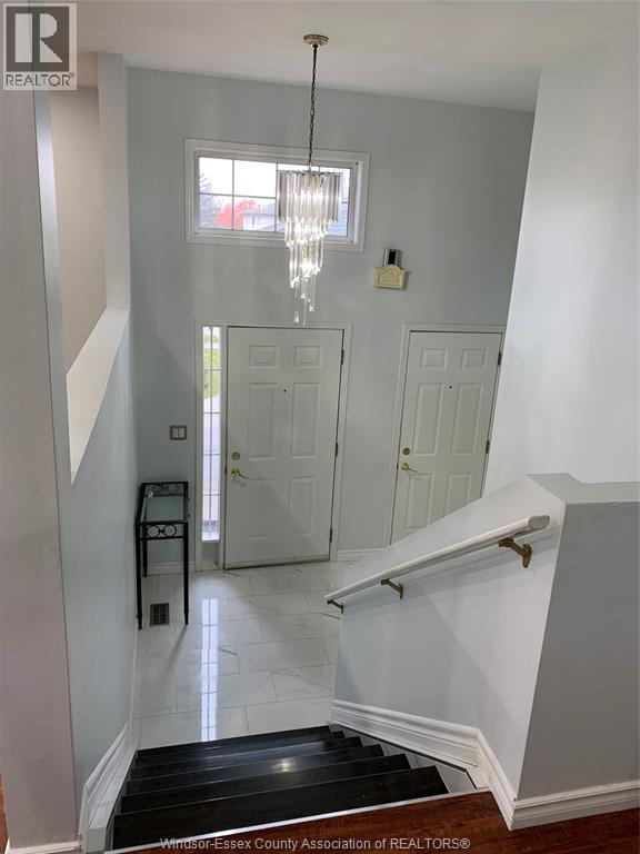241 KING JAMES, Lakeshore, Ontario, N0R1A0 — Photo 2
