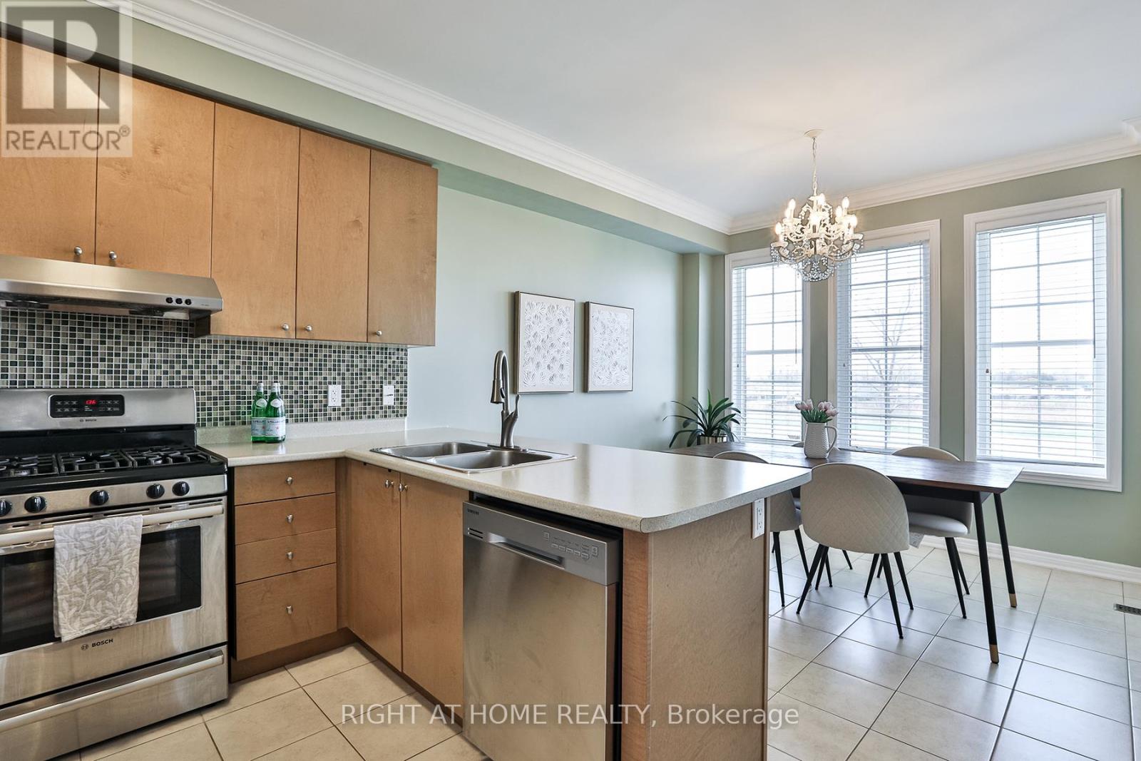 10681 WOODBINE AVENUE - 10