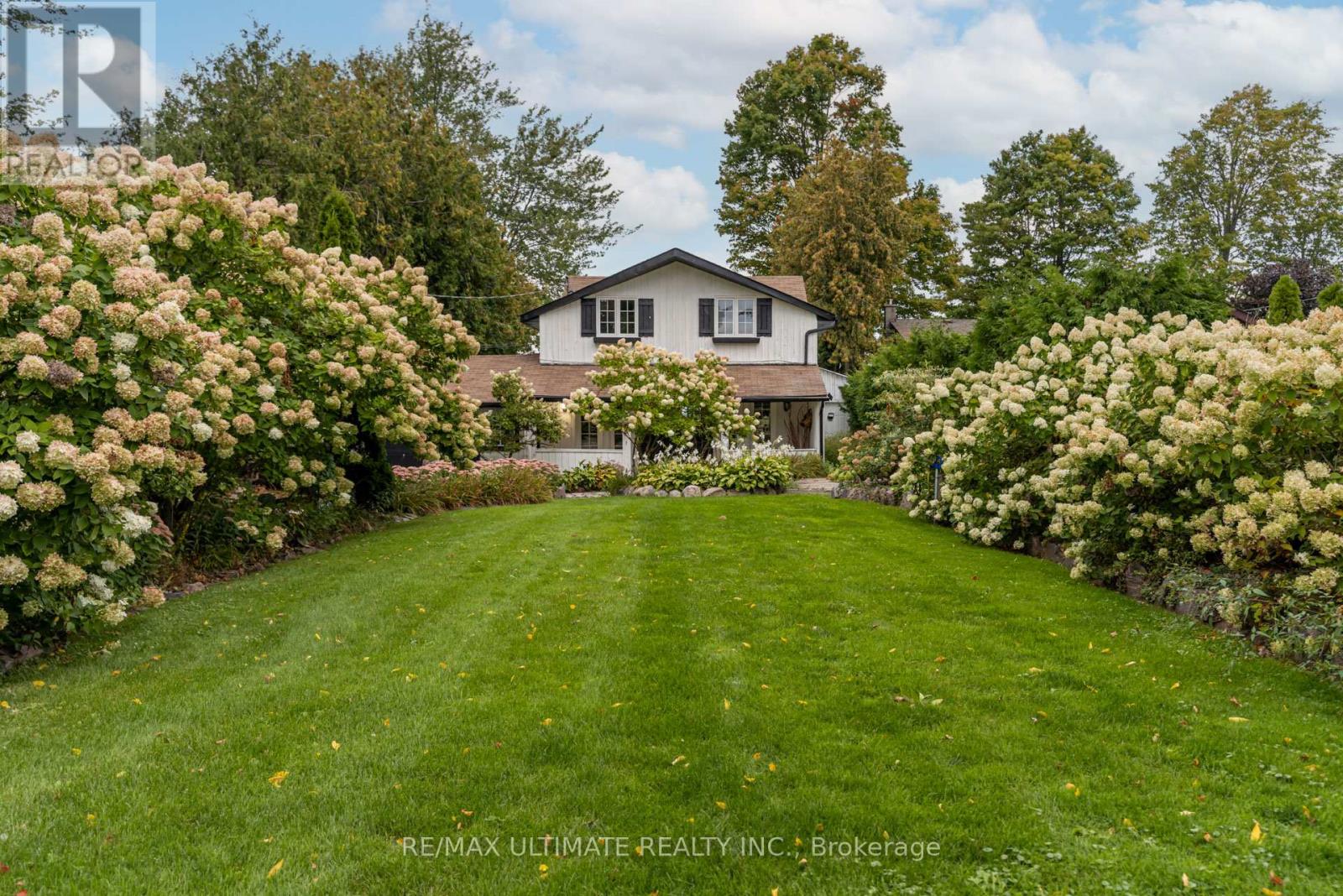 78 CLOVELLY COVE - 1