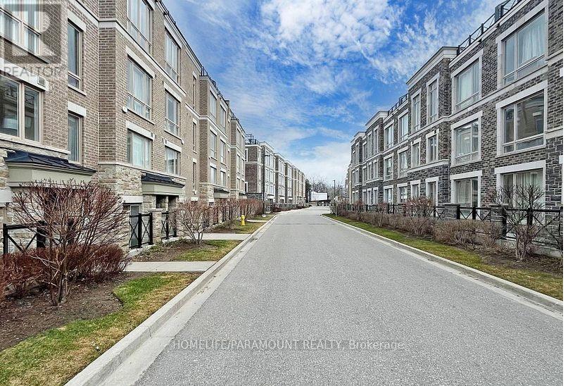 #509 30 DUNSHEATH WAY - 2