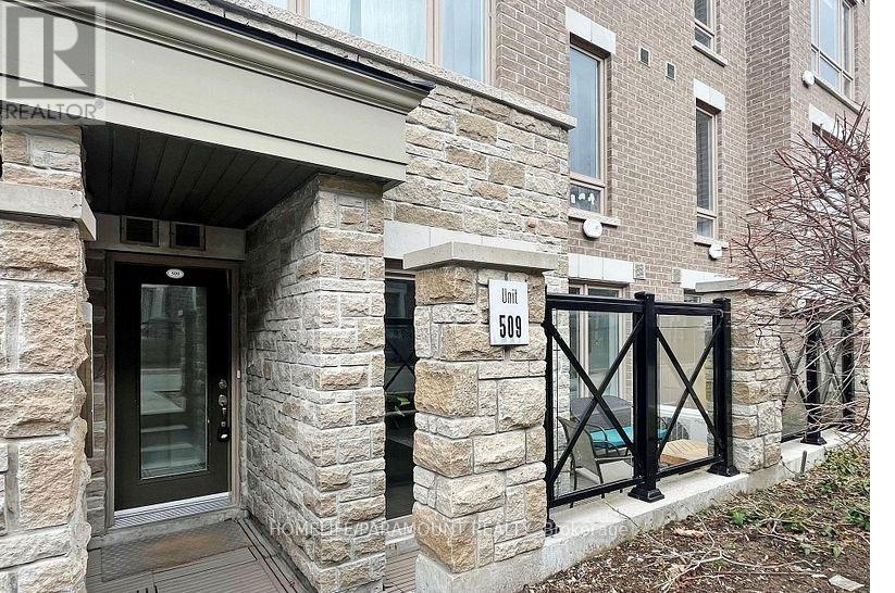 #509 30 DUNSHEATH WAY - 4