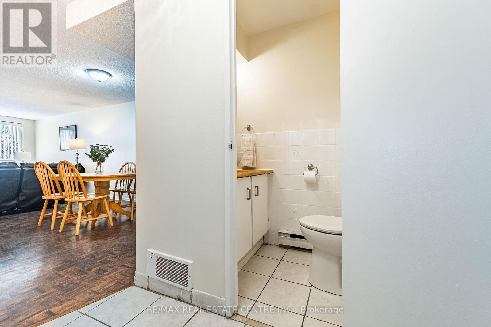59 - 2170 BROMSGROVE ROAD, Mississauga (Clarkson), Ontario, L5J4J2 — Photo 4