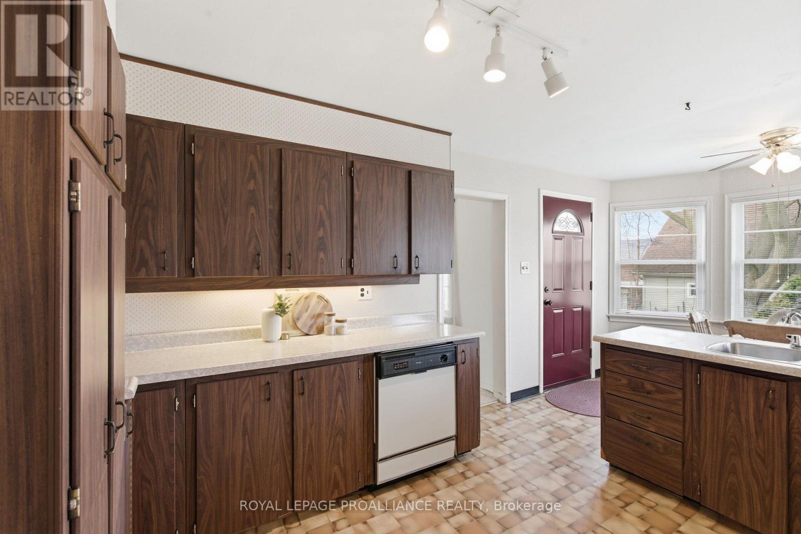 395 HENRY STREET, Cobourg, Ontario, K9A3Z1 — Photo 15