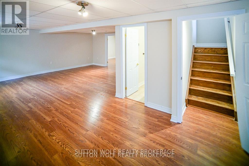 501 DARCY DRIVE — photo 32