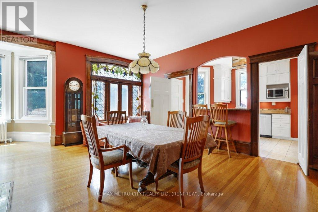 154 QUARRY AVENUE — photo 13