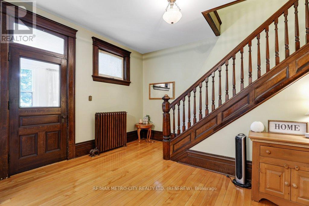 154 QUARRY AVENUE — photo 29