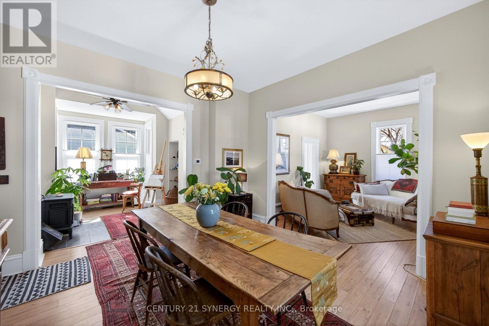 33 NAPOLEON STREET - 11