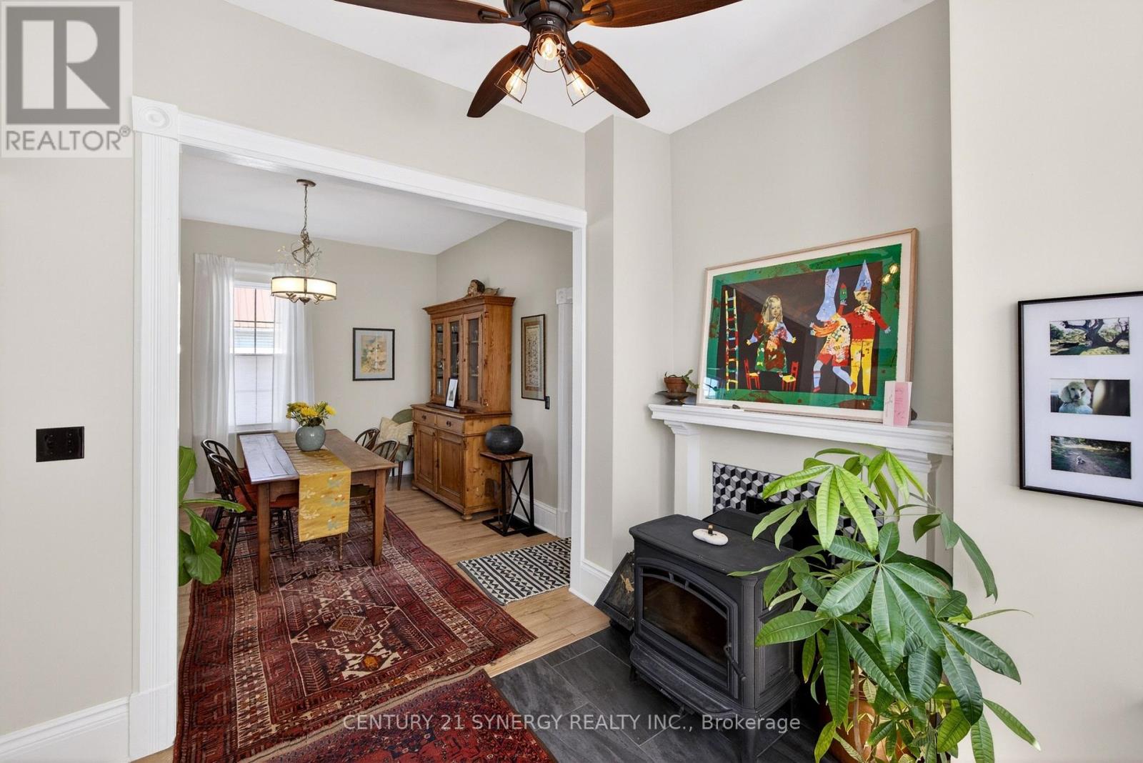 33 NAPOLEON STREET - 13