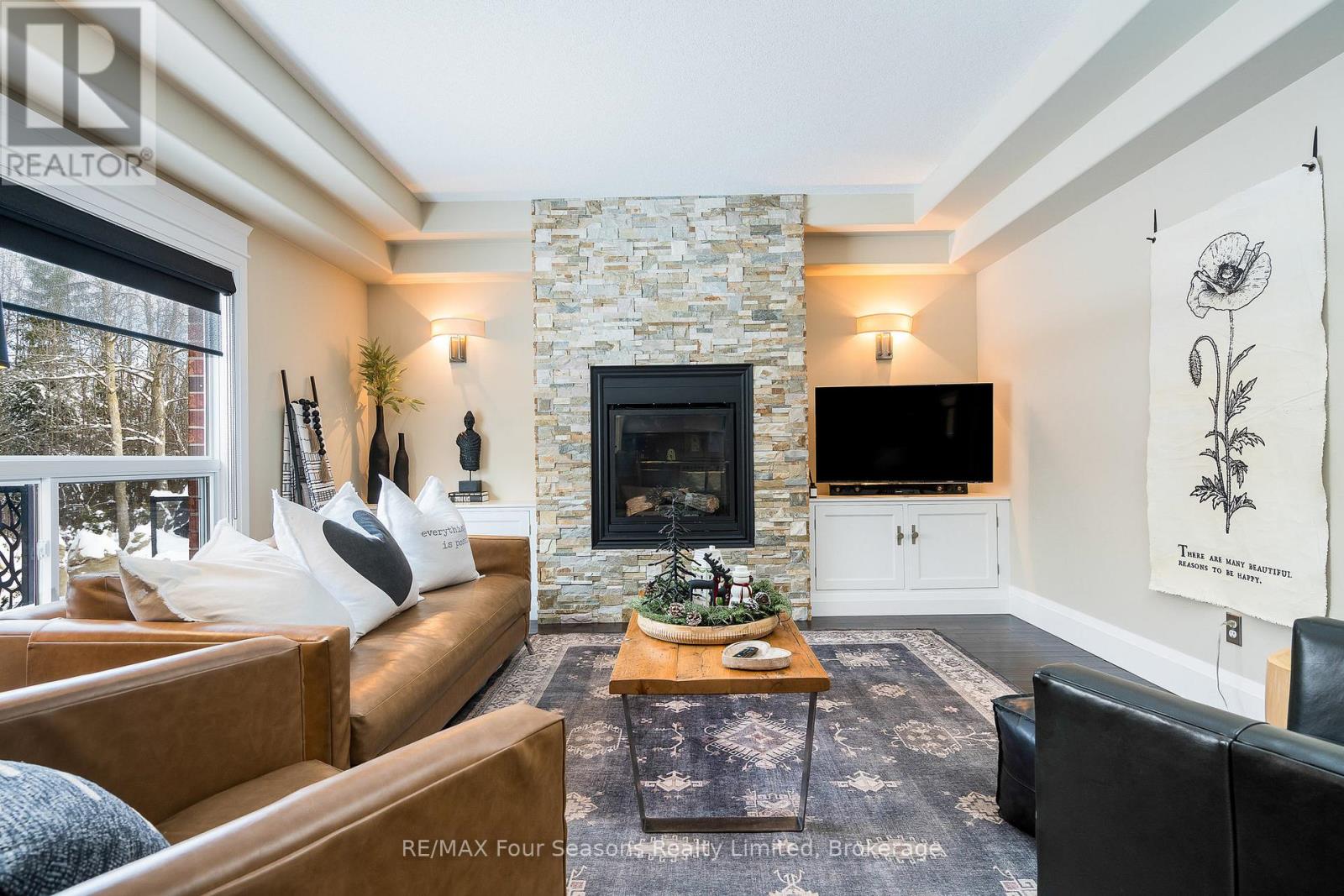37 CHAMBERLAIN CRESCENT — photo 11
