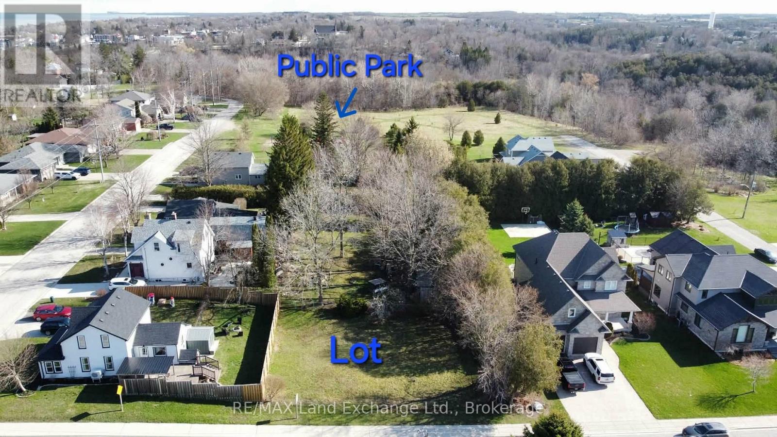 Lot to Playground