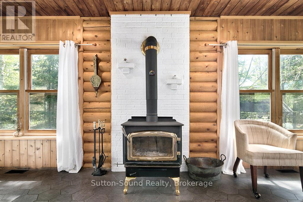 Air tight wood stove