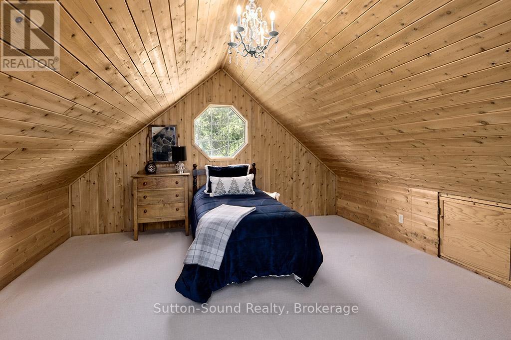 Bedroom 2 in lodge