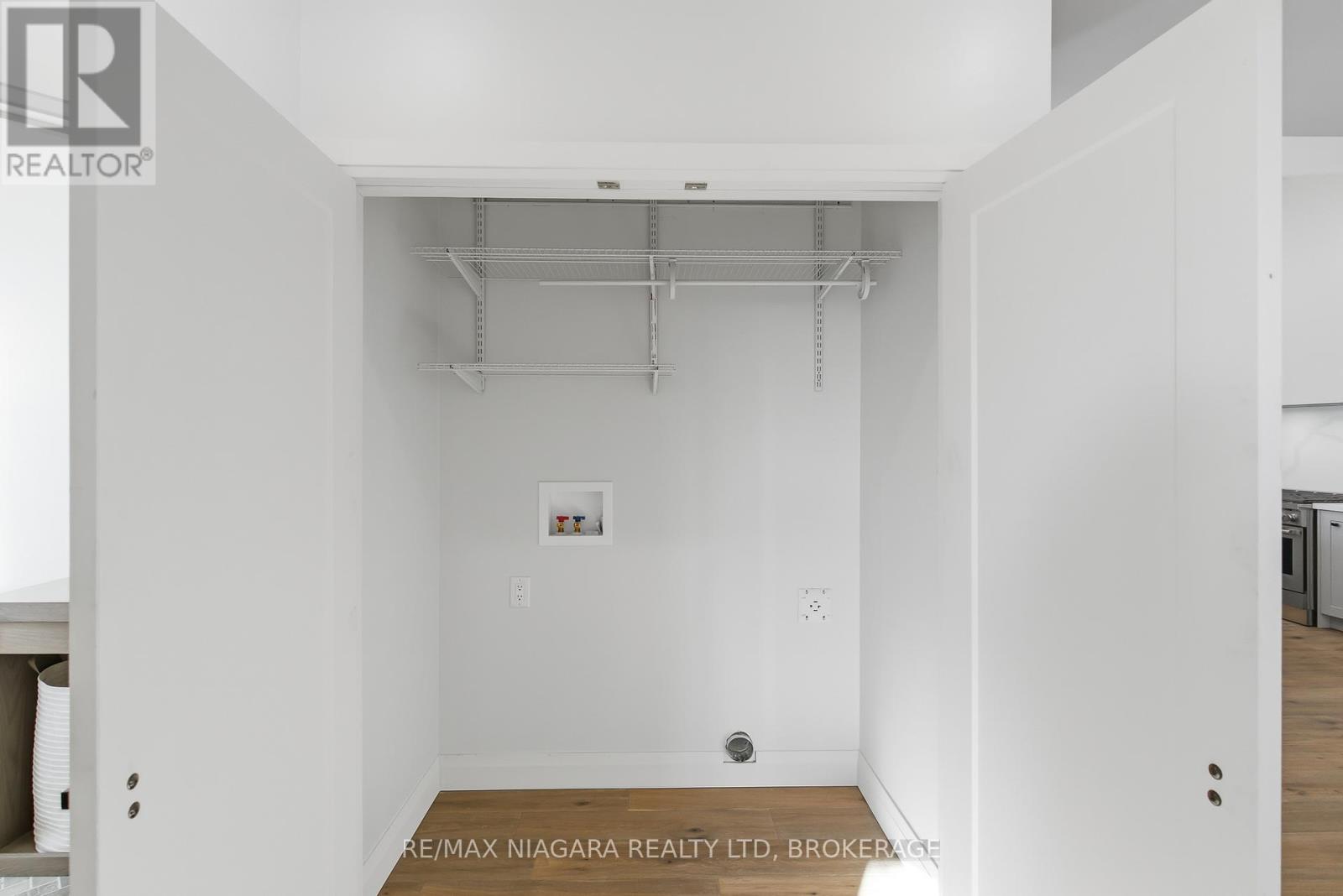 MAIN FLOOR LAUNDRY ROOM