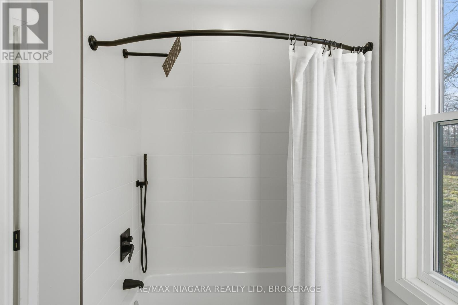 3 PIECE BATHROOM WITH HEATED FLOORS