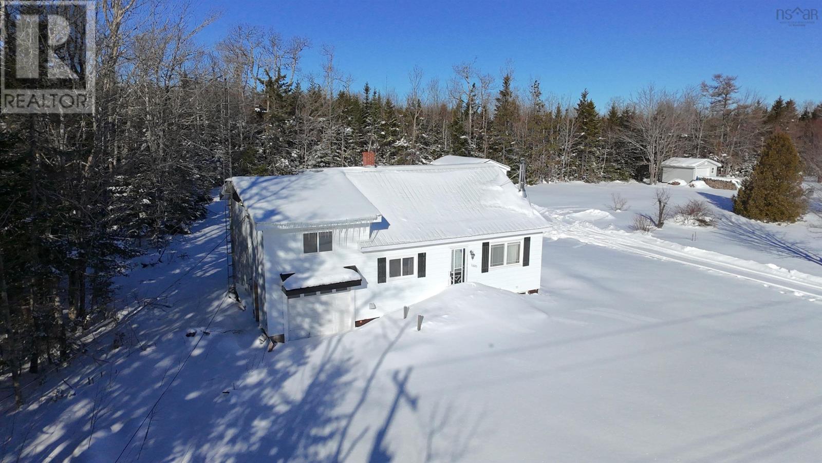 11845 Highway 2 - photo 3