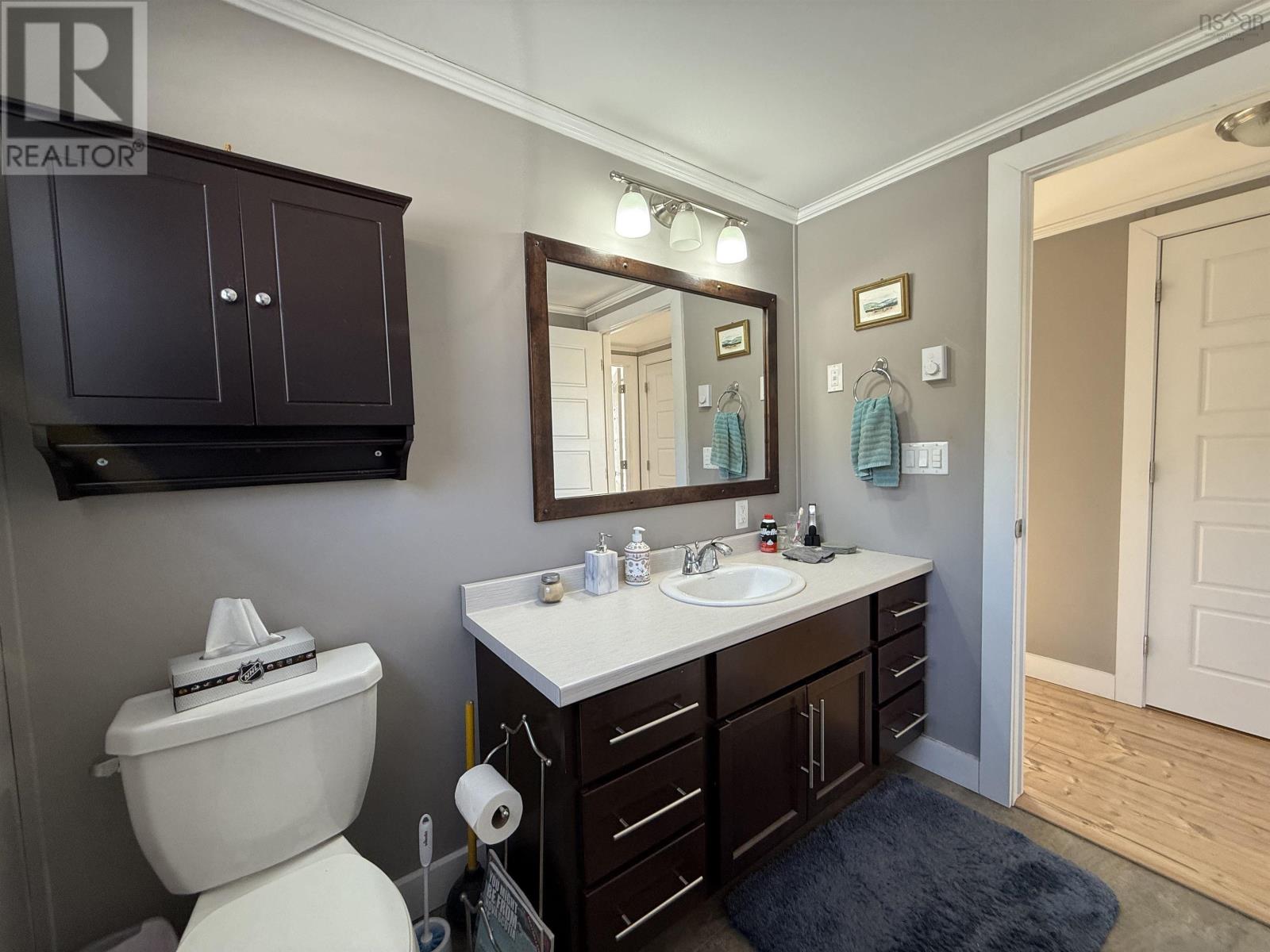 137 Upper Road — photo 17