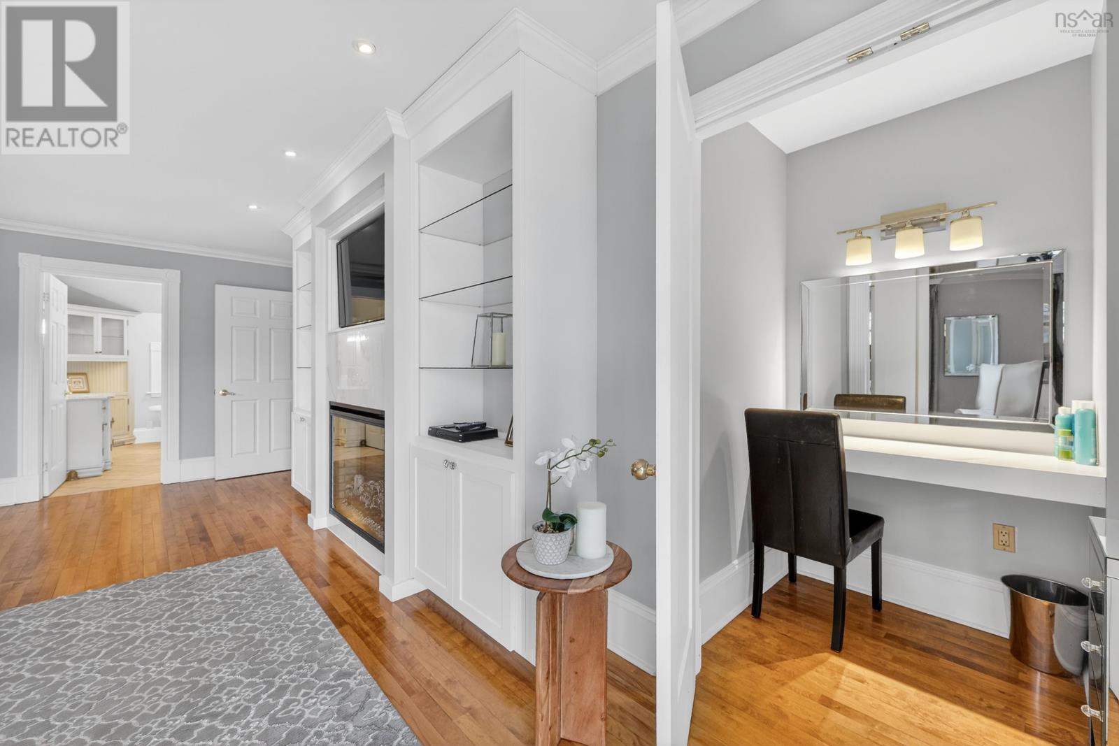 Property 28 of 50 of 15 Whitney Avenue