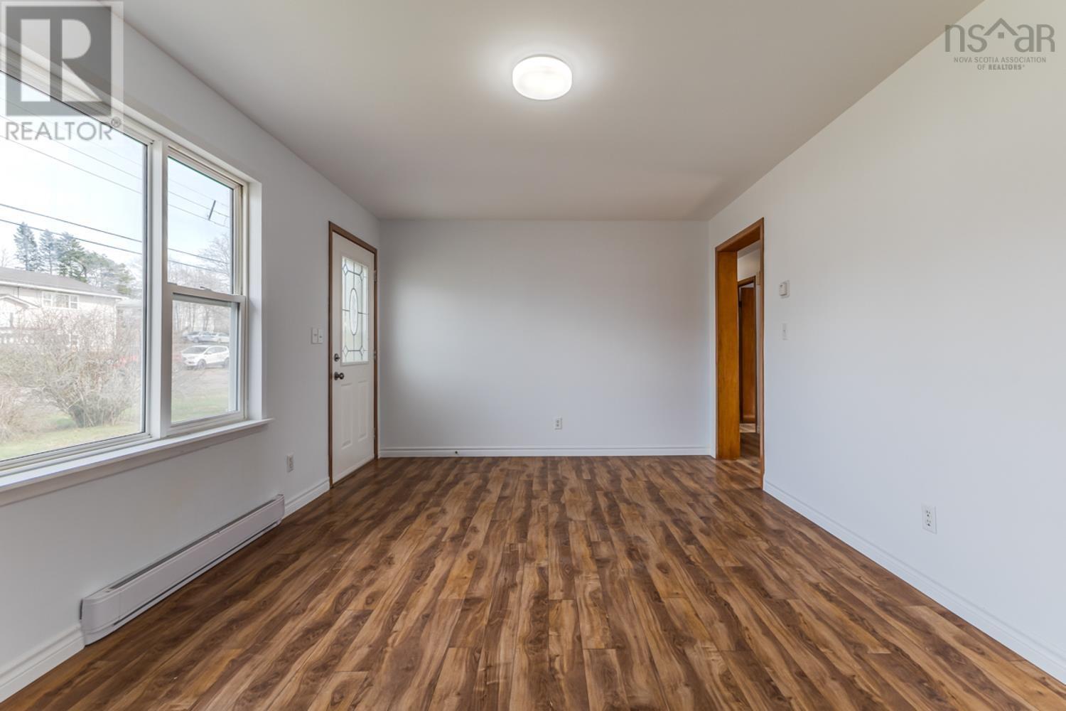 Property 10 of 49 of 54 LAVINIA Drive