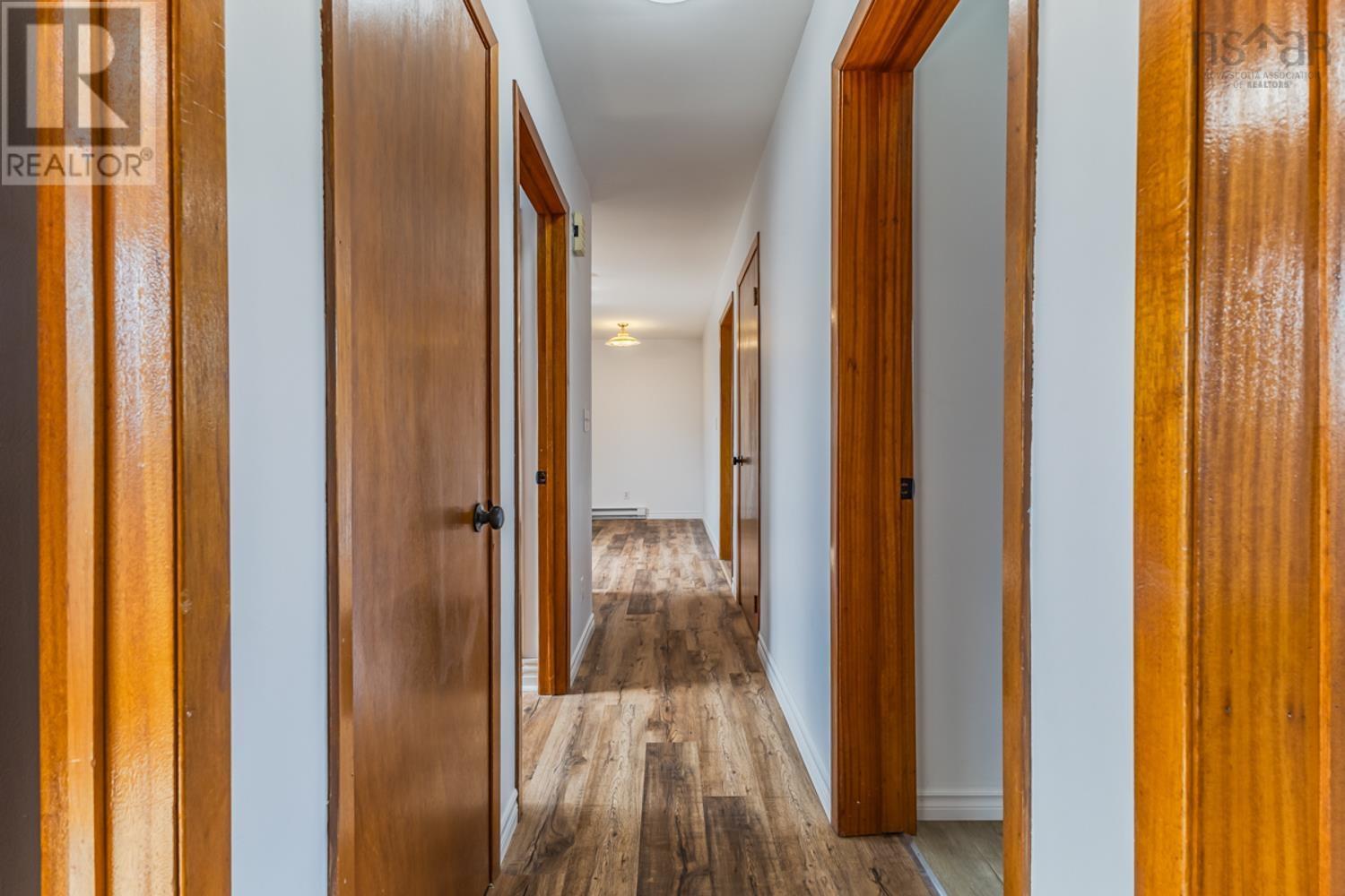 Property 22 of 49 of 54 LAVINIA Drive