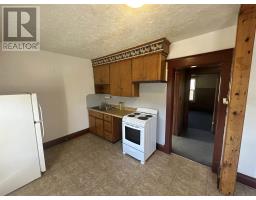 17 Abbott St, Sault Ste  Marie, ON P6A2V8 Photo 12