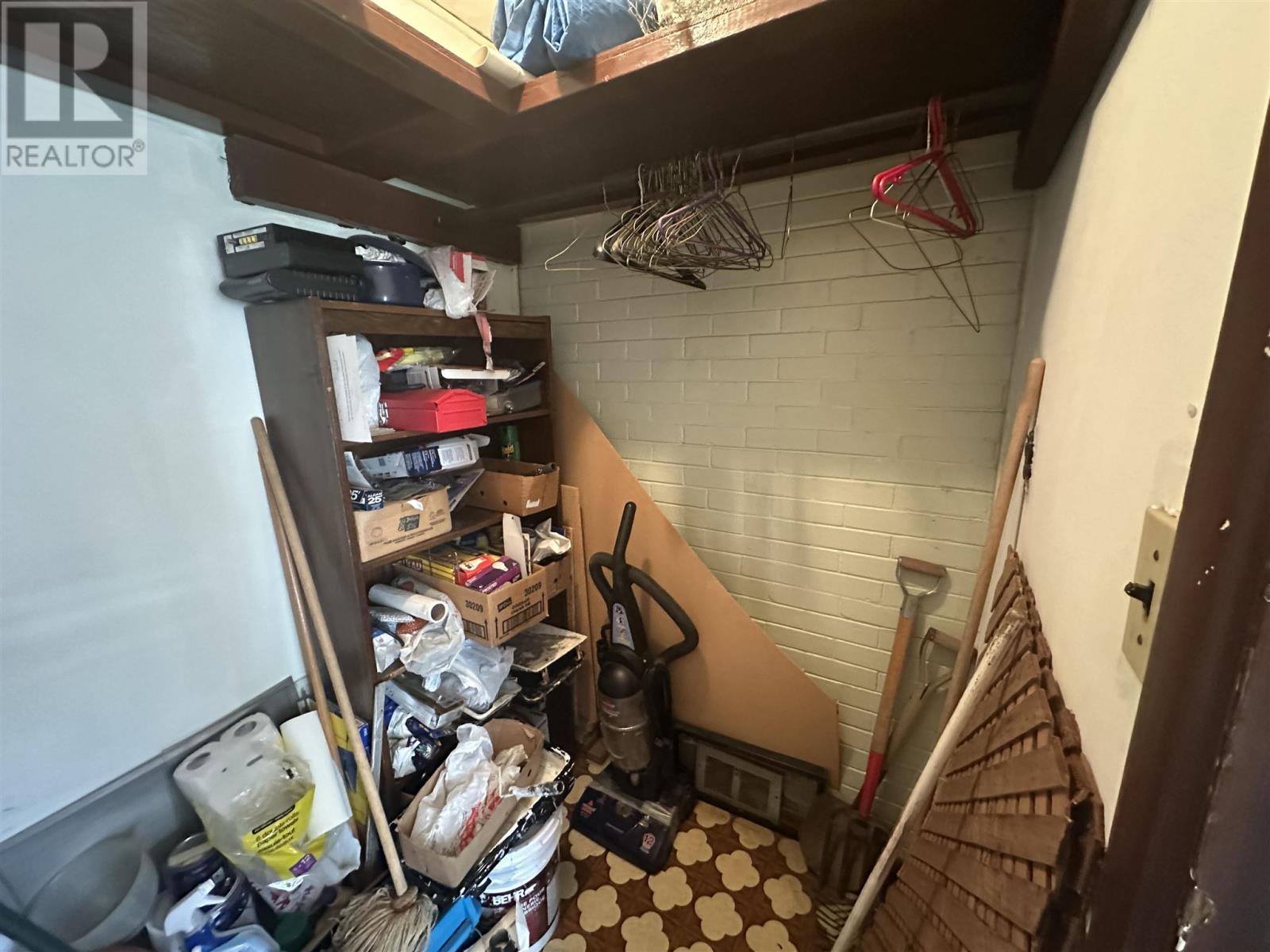 17 ABBOTT ST - 22