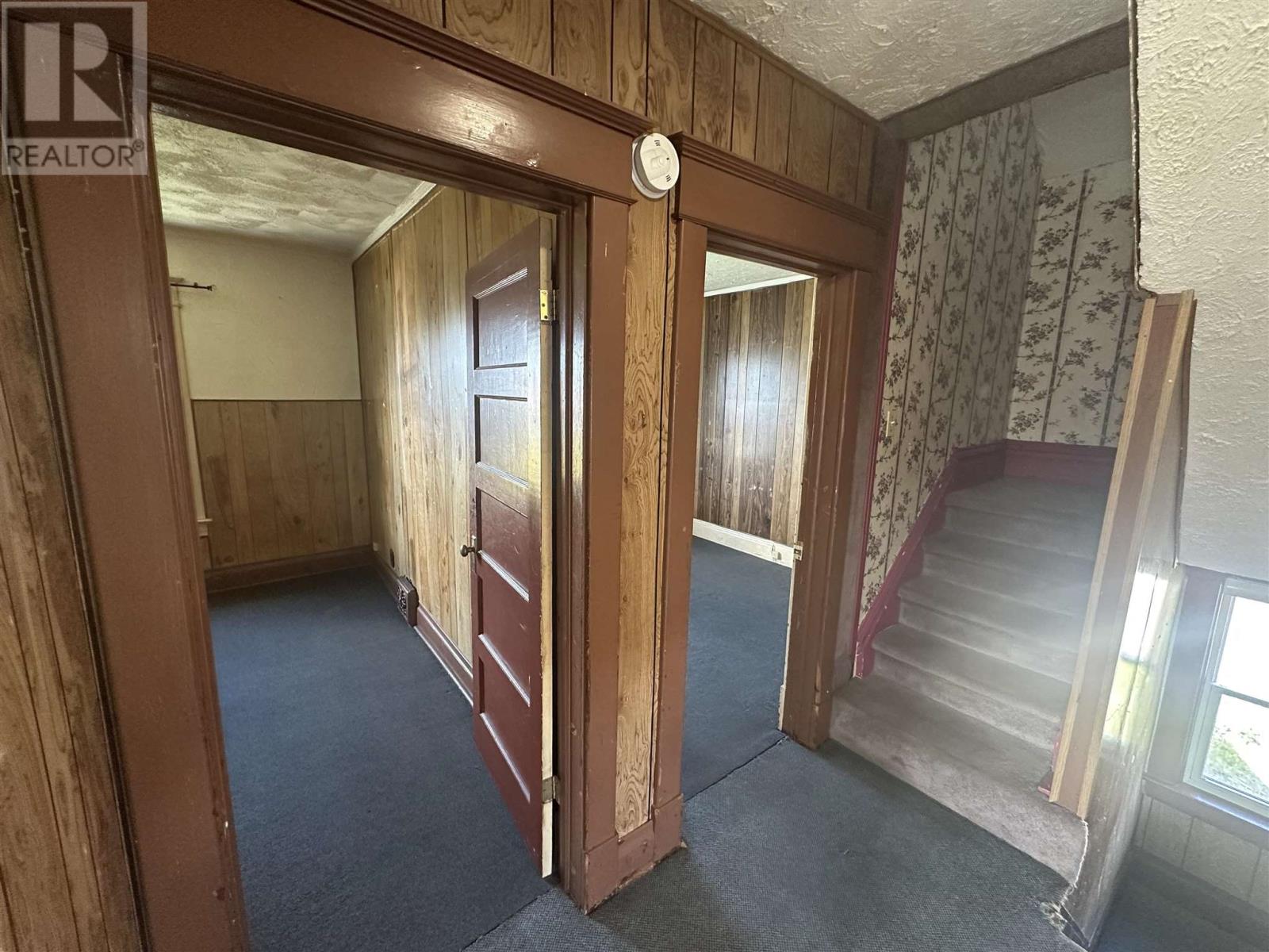 17 ABBOTT ST - 8