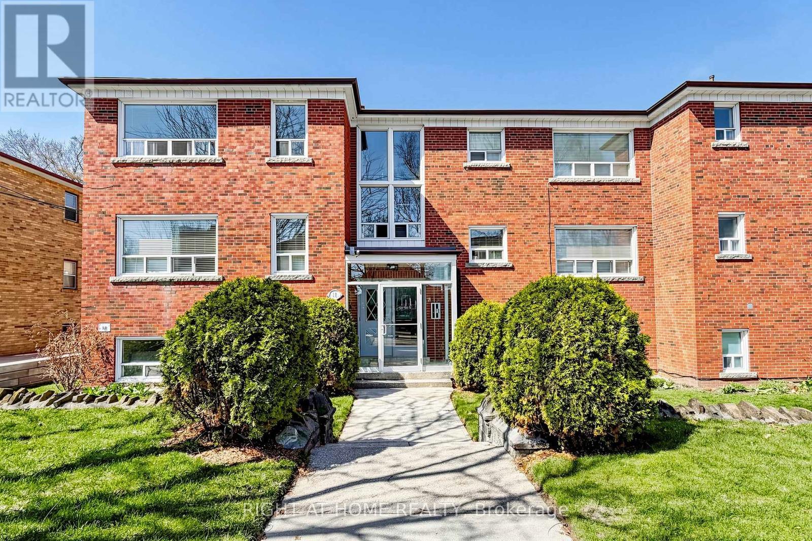 Listing photo of 4 - 10 WADSWORTH AVENUE