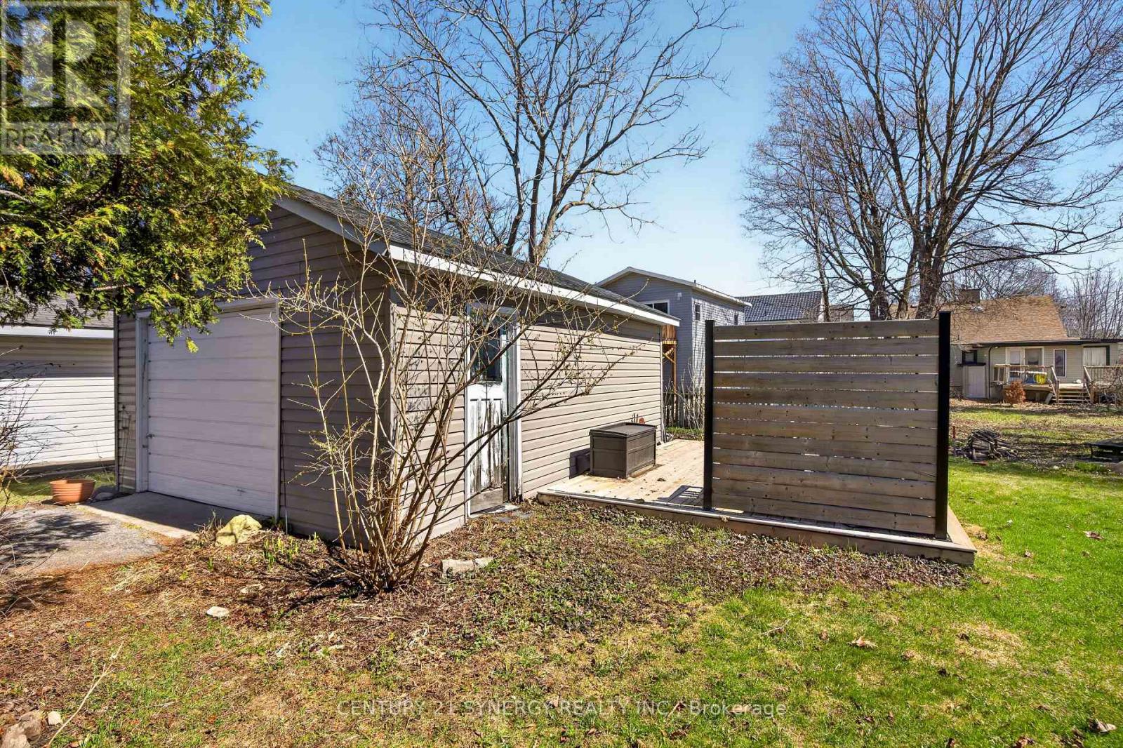 33 NAPOLEON STREET - 21