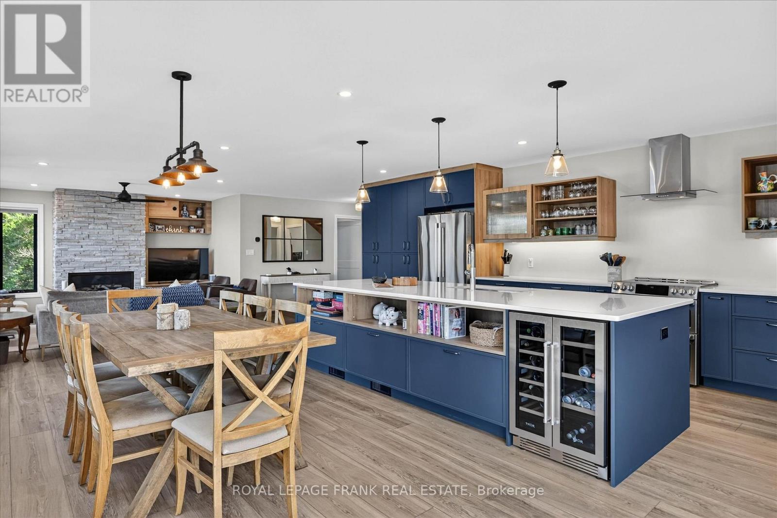 1484 BIRCHVIEW ROAD - 23