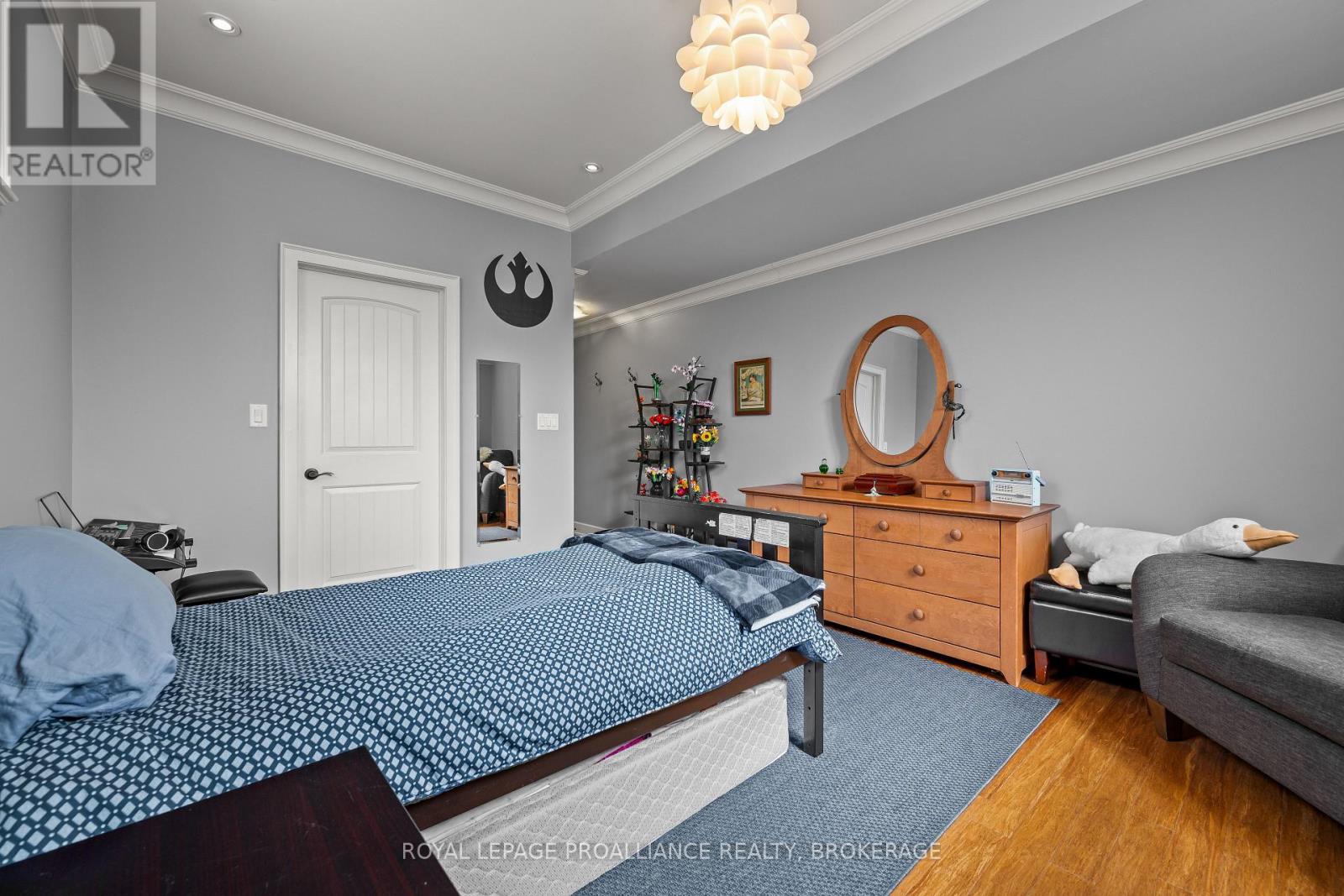 977 WOODBINE ROAD - 38